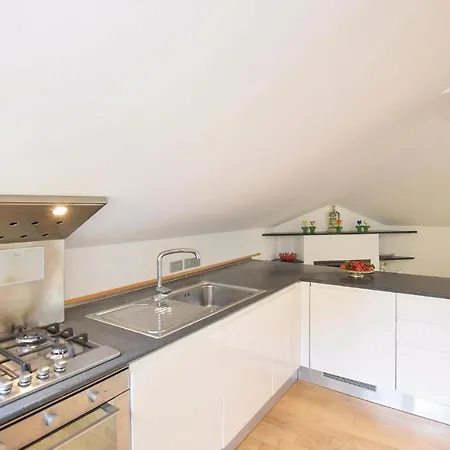 Appartamento 1 Bedroom Beautiful In