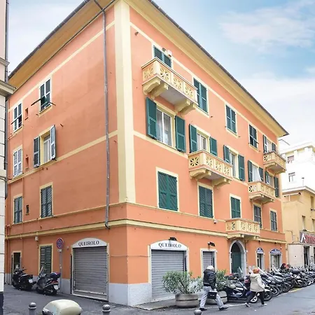 1 Bedroom Beautiful In Appartamento Genova